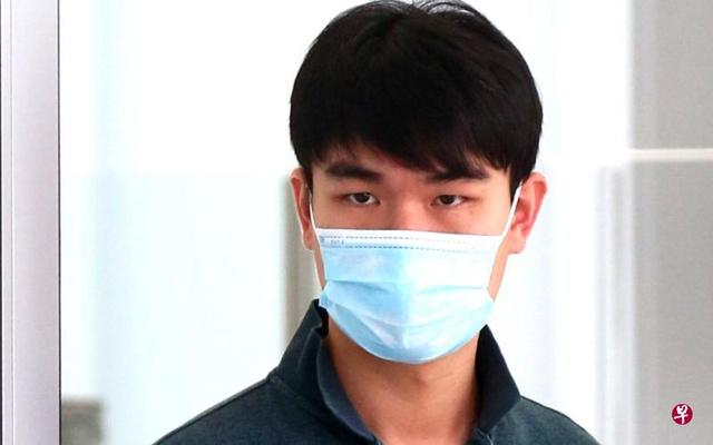 新加坡送货员爱上大19岁已婚妇 骗家人15万新元（约75万元）供她花