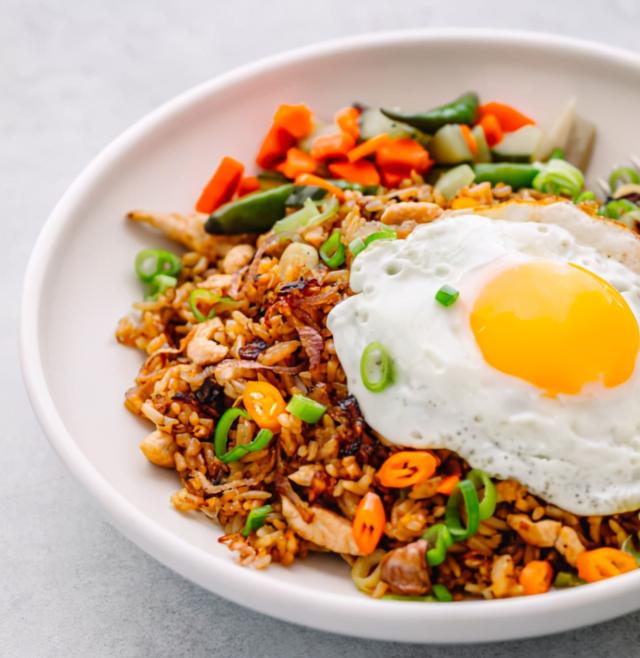 蔡澜世界名菜谱：印尼炒饭Nasi Goreng