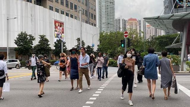 新加坡公布人口普查数据 过去十年人口增速减慢