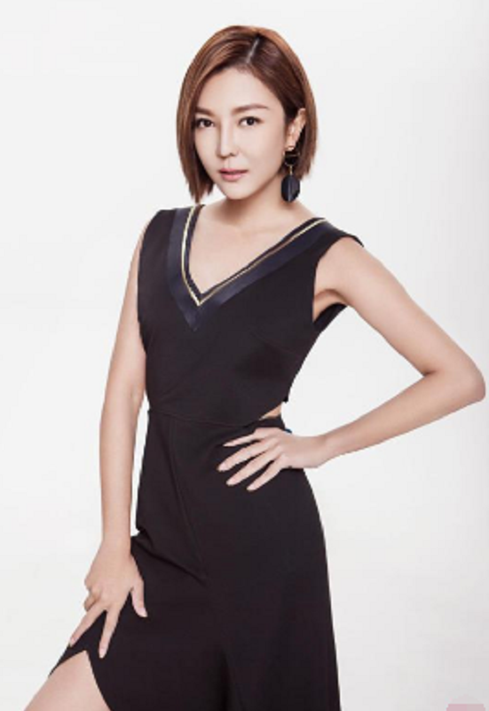 开直播遇暴露狂 新加坡艺人童缤毓吓坏