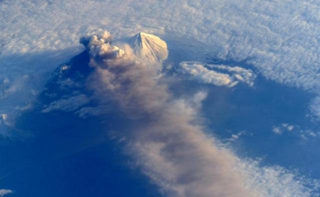 研究：地球内部正在“吞噬”比想象中更多的碳 将其锁在深处