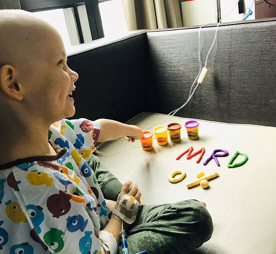 无癌生存18个月：坚强小男孩在CAR-T免疫细胞的治疗下恢复健康