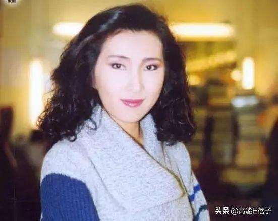 从“女娲娘娘”到“妈妈专业户”，这位TVB演员也要离巢了？