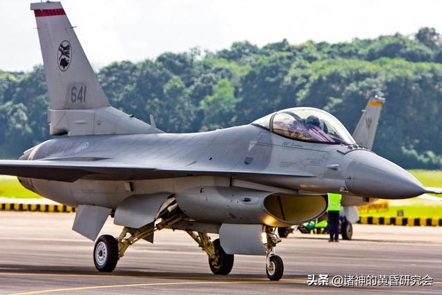 复苏的“蝰蛇”- 台湾空军的F-16升级行动