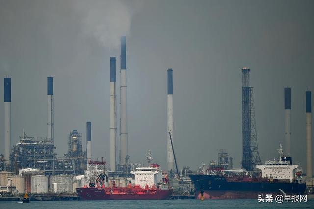 偷油获利逾四百万 新加坡最大规模炼油厂偷油案被告最高获刑九年