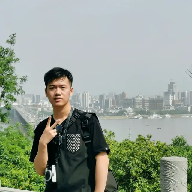 武汉科技大学这名学霸斩获六张名校offer的学霸竟还有多重身份