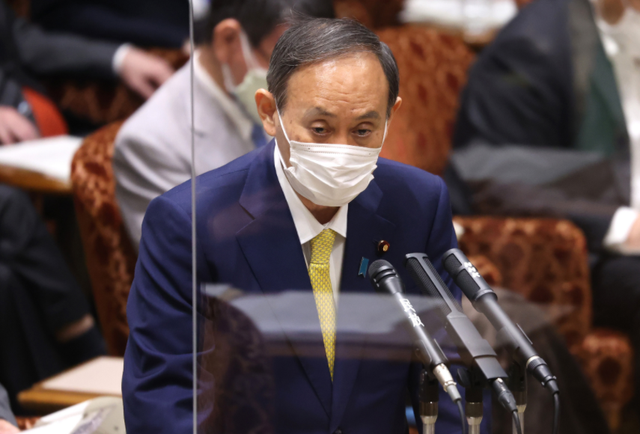 日本政坛出变数，3件大事直指菅义伟，或被暗箭中伤