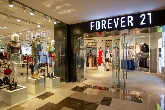 投靠资本：京东领投KK 3亿美元融资，Forever 21母公司ABG、大码女装Torrid赴美上市 | 一周全球观察