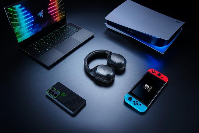 RAZER发布梭鱼X 四合一无线游戏耳麦