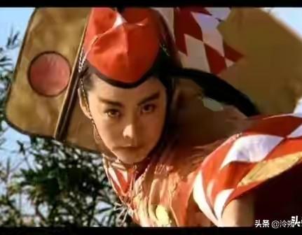 谈谈各版本《笑傲江湖》里的东方不败