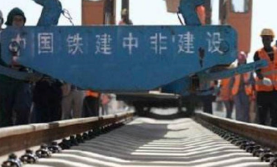 中国”基建狂魔“的掘进路上，是西方巨头被绞碎的尸体