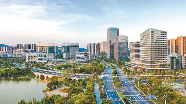 中新广州知识城总体发展规划实施一周年 高新技术产业集群崛起 国内外高层次人才集聚