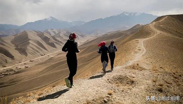 在阿富汗跑一场马拉松，是种什么样的体验？