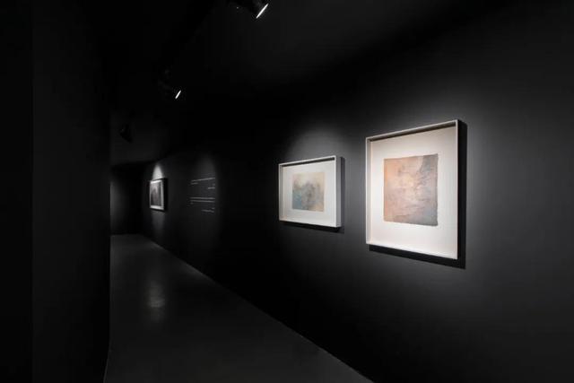 展览现场‖亚洲艺术中心“二即一：王绍强个展”展览现场