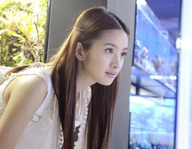 要说“少女感”十足的女星，我只服她们！皆年过30，最大已39岁