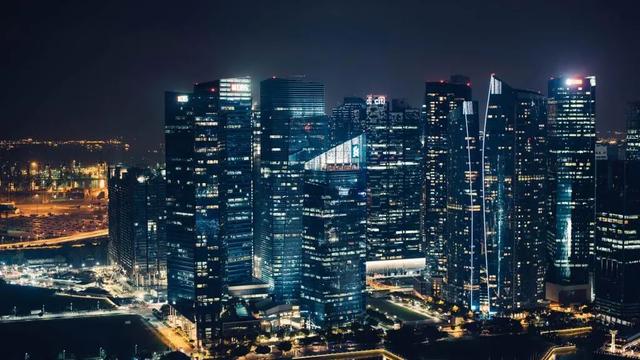 世茂工三16亿易主中植系；新城拟在新加坡发行REITs