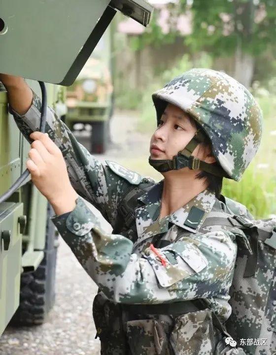 厉害啦！“战斗剧社”2名队员被国防大学军事文化学院录取