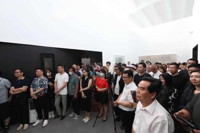 展览现场‖亚洲艺术中心“二即一：王绍强个展”展览现场