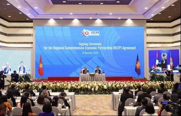 铩羽东盟：论美国反华包围圈的垮掉