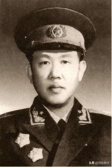 冯白驹领导的琼崖纵队：1955年竟有3位归侨被授予军衔，他们是谁
