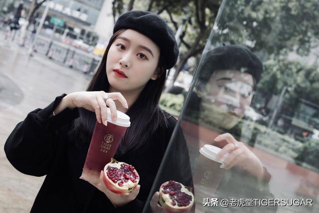 茶饮品牌纷纷杀入，年轻人热捧的“老虎堂”香吗？