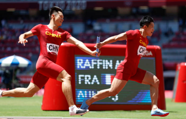 37秒79！男子4×100接力赛，中国队获第四！揭秘中国新速度背后的故事