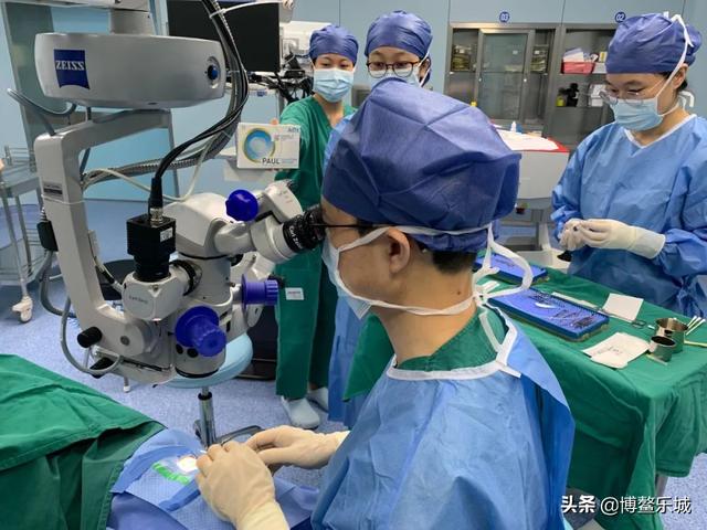 新泽眼科（新加坡）PAUL®青光眼植入物在博鳌乐城完成中国首例植入手术