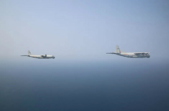 解放军在台岛周边演练，专家：官方措辞少见，警告“台独”