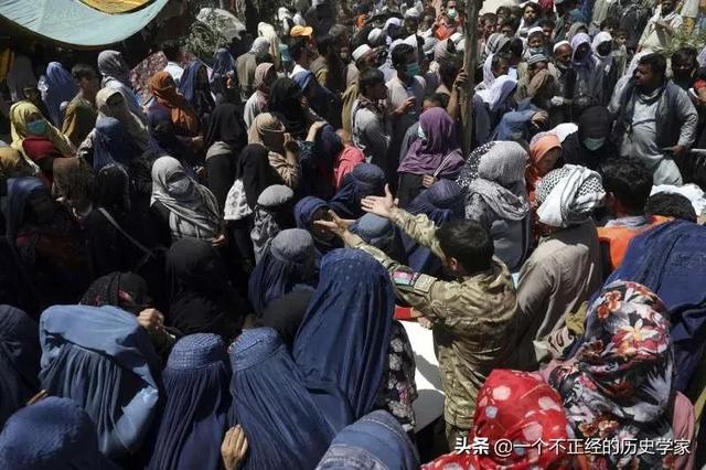 为入侵阿富汗各国奇葩借口，美国为了打击本拉登，苏联最绝