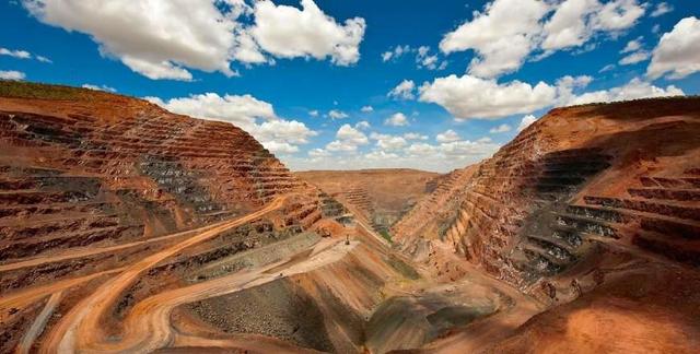 几内亚的动荡，对中国来说可不是一个好消息