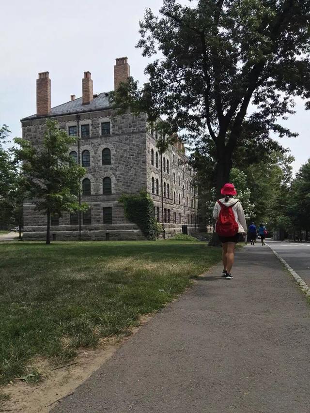 美国本科留学的申请步骤