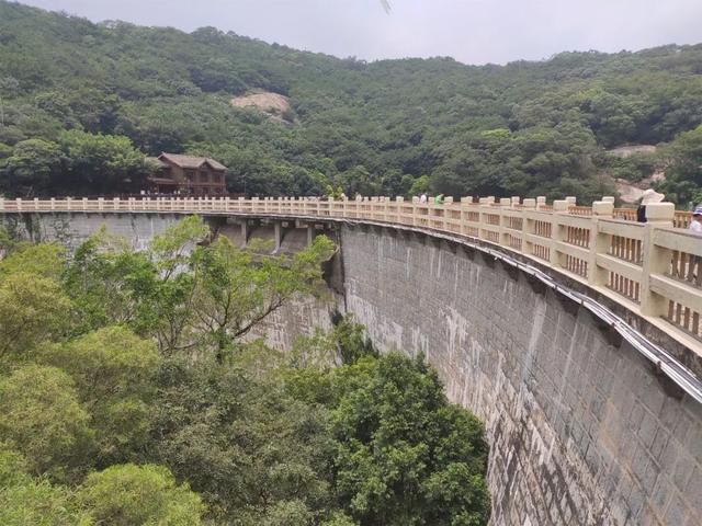 清源鼎峙，山秀庙古——泉州游记4