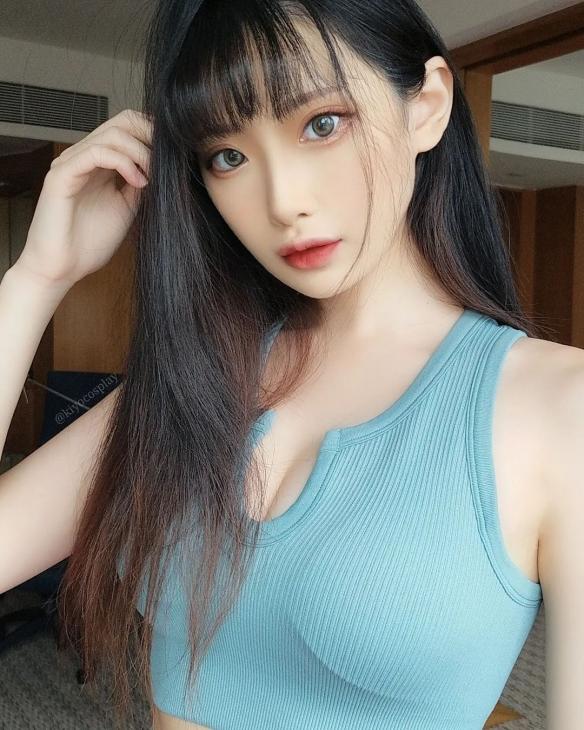 可爱外表下是小恶魔！新加坡正妹Coser kiyo美照赏