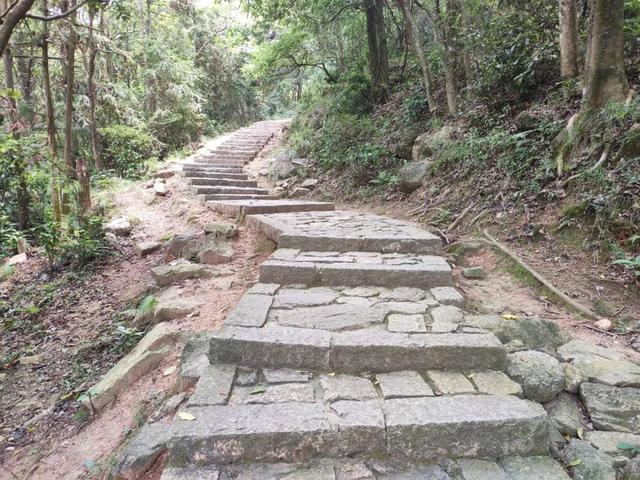 清源鼎峙，山秀庙古——泉州游记4