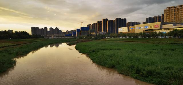 青悦读 | 家住浐河边