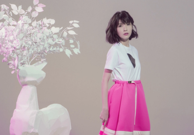 因同名而受牵连的明星，新加坡郭美美直接从巅峰跌至低谷
