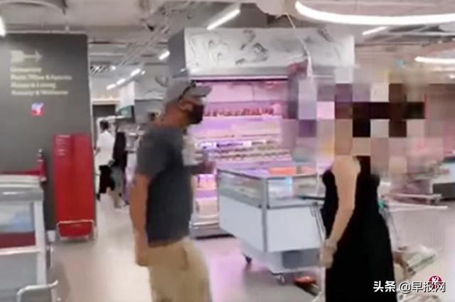 被提醒没戴好口罩 新加坡男子竟想揍人