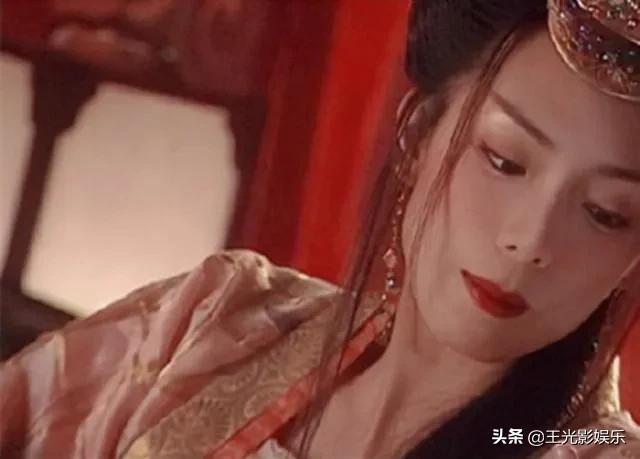 新加坡“四大美女”今昔对比，有人嫁豪门做阔太，有人一生坎坷