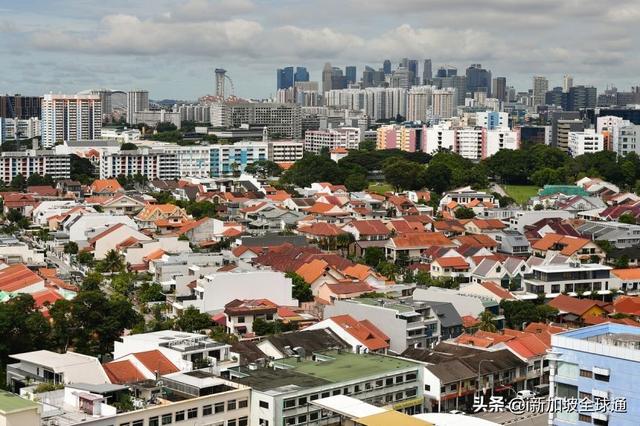 「买房看数据」新加坡八月新私人公寓销量下降23.6%