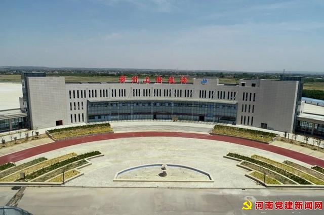 乘风而起 驭云而行 郑州通航示范区砥砺奋进的五年