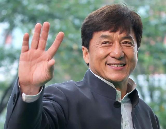 “限籍令”出台后！李连杰依旧为美献爱心，心系中国或打脸？