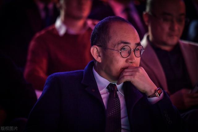 清仓中国资产的潘石屹“跑不了”！黑石终止SOHO中国收购！套现142.8亿美梦破灭