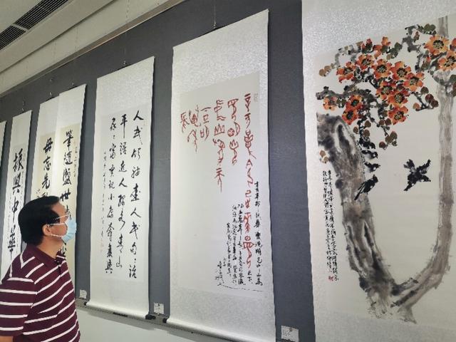纪念辛亥革命110周年，海内外华人书画联展在广州开幕
