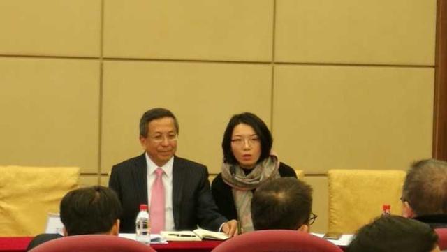 重庆啤酒前三季按重组后口径净利增长23%，董事长罗磊将退休