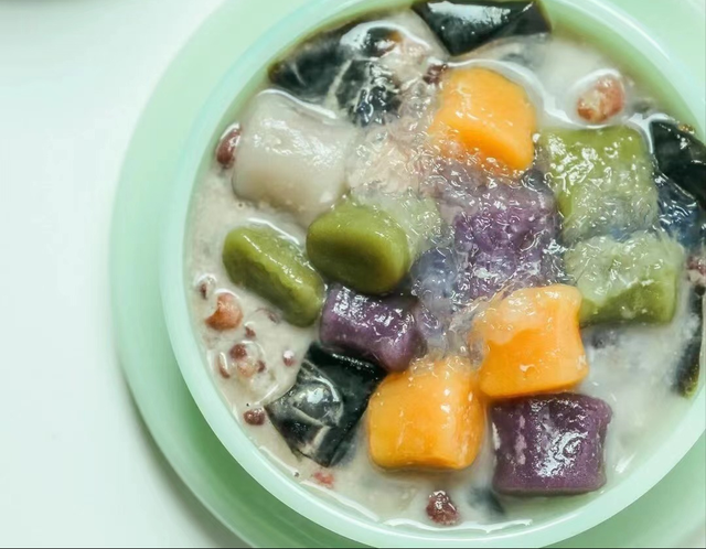 说一万次燕窝的好处，不如看一次央视《走进科学》新说燕窝