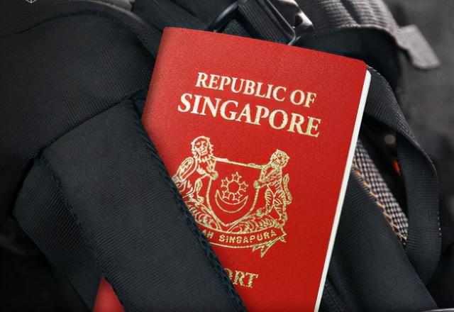 2021 年全球最“强”护照新加坡和日本排名第一，泰国中国排名第 72