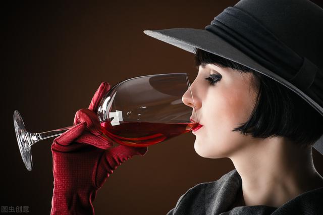 十家国际航空飞机上的葡萄酒是如何选择的？