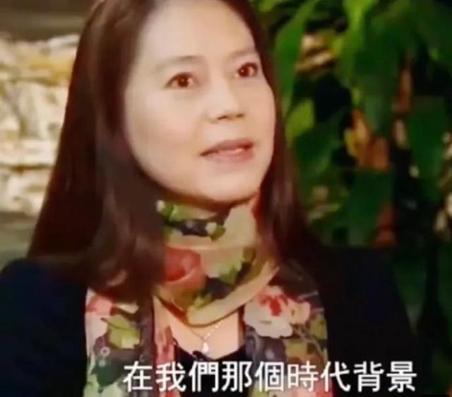 叛国者胡娜，中国网球天才少女叛逃美国，老了想回国办画展捞金