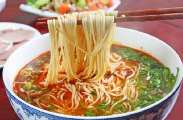 江湖：“兰州拉面”大战“兰州牛肉面”，谁赢了，青海还是兰州