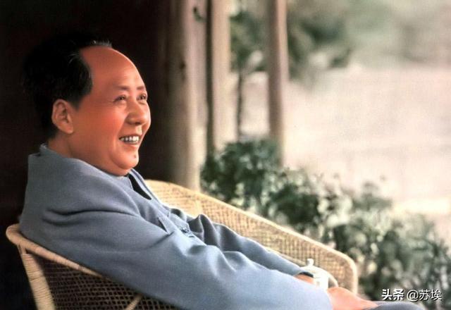 63年前，毛主席为何亲自制定强硬海权？若敢过线，美国也照打不误